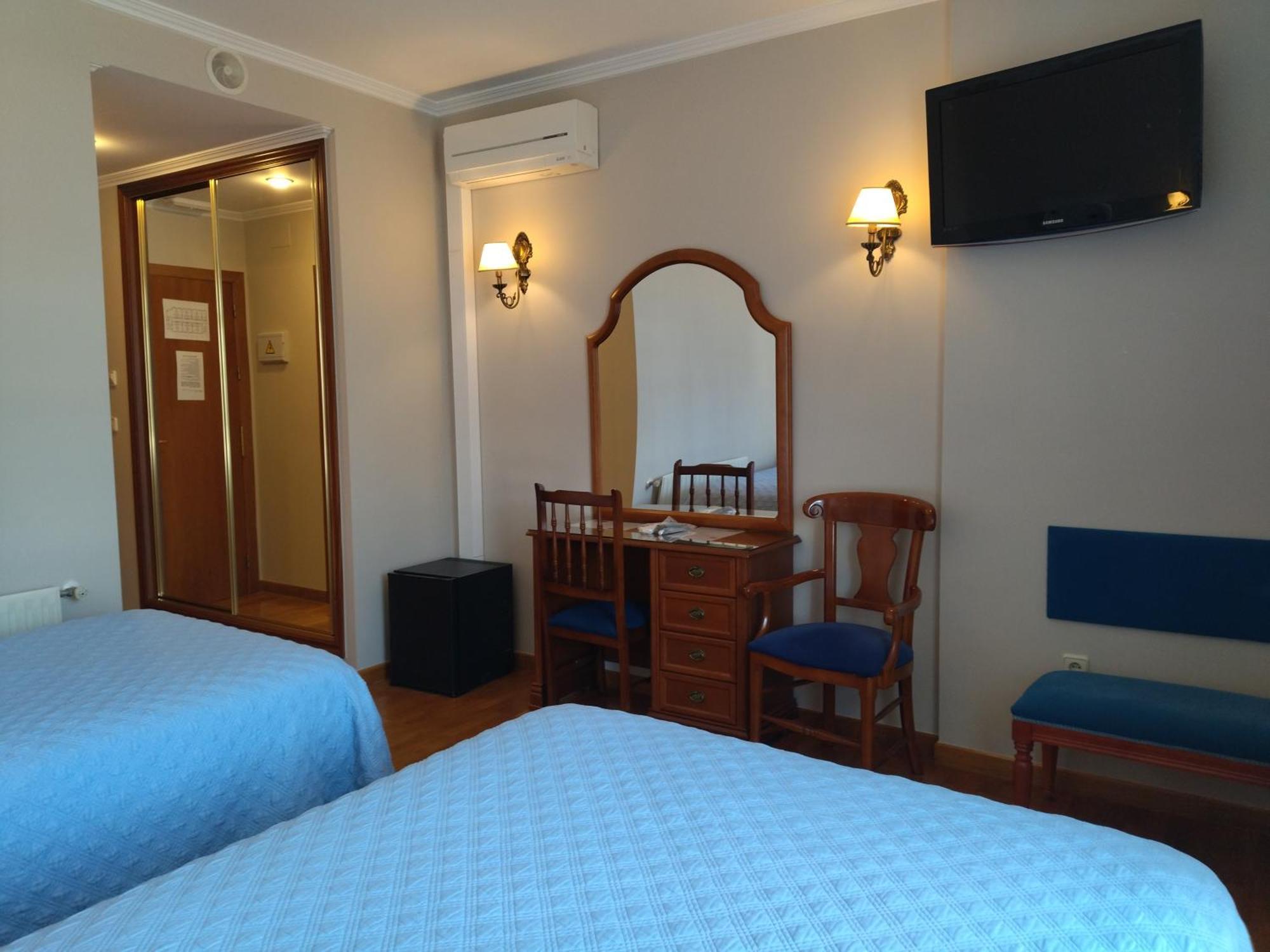 Hotel Playa Compostela ビラガルシーア・デ・アロウサ 部屋 写真